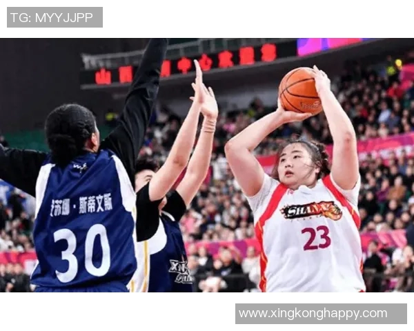 女篮球员在NCAAD1比赛中创纪录单场44分9板16抢断展现惊人实力